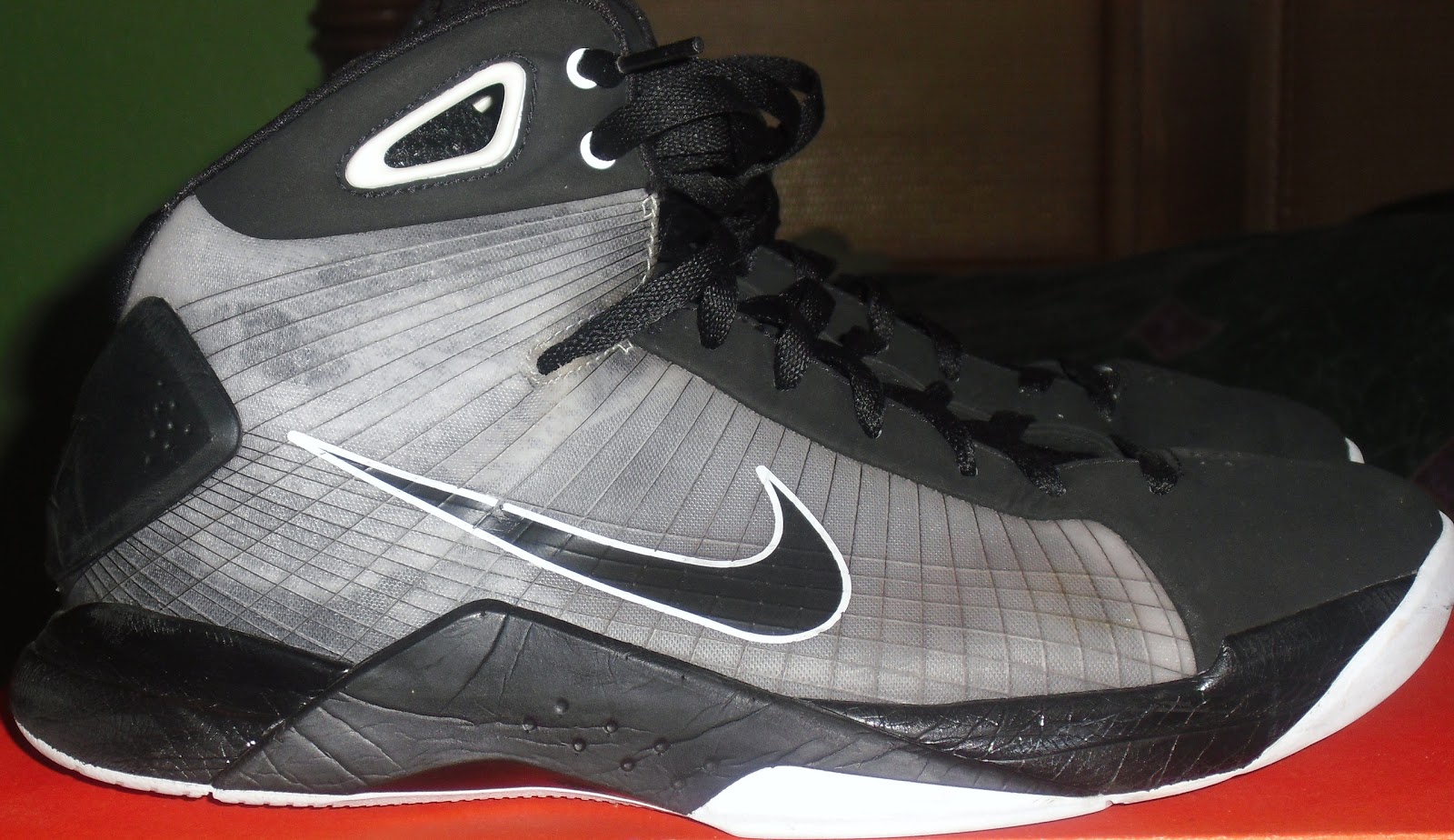 hyperdunk high cut