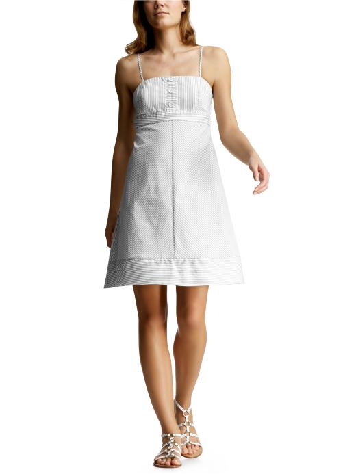 [sailordress.jpg]