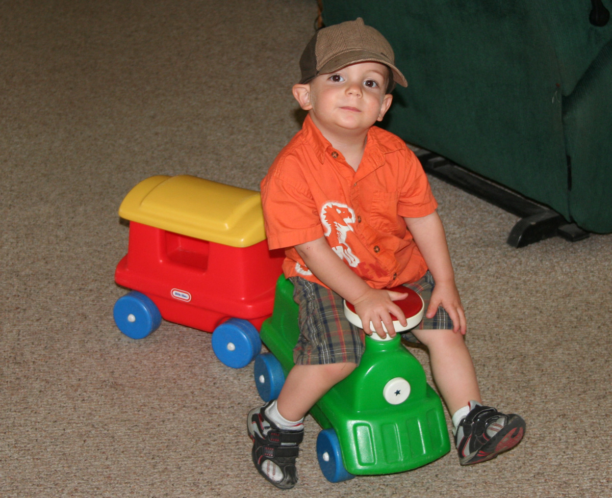 [joey_May-visit_3.jpg]