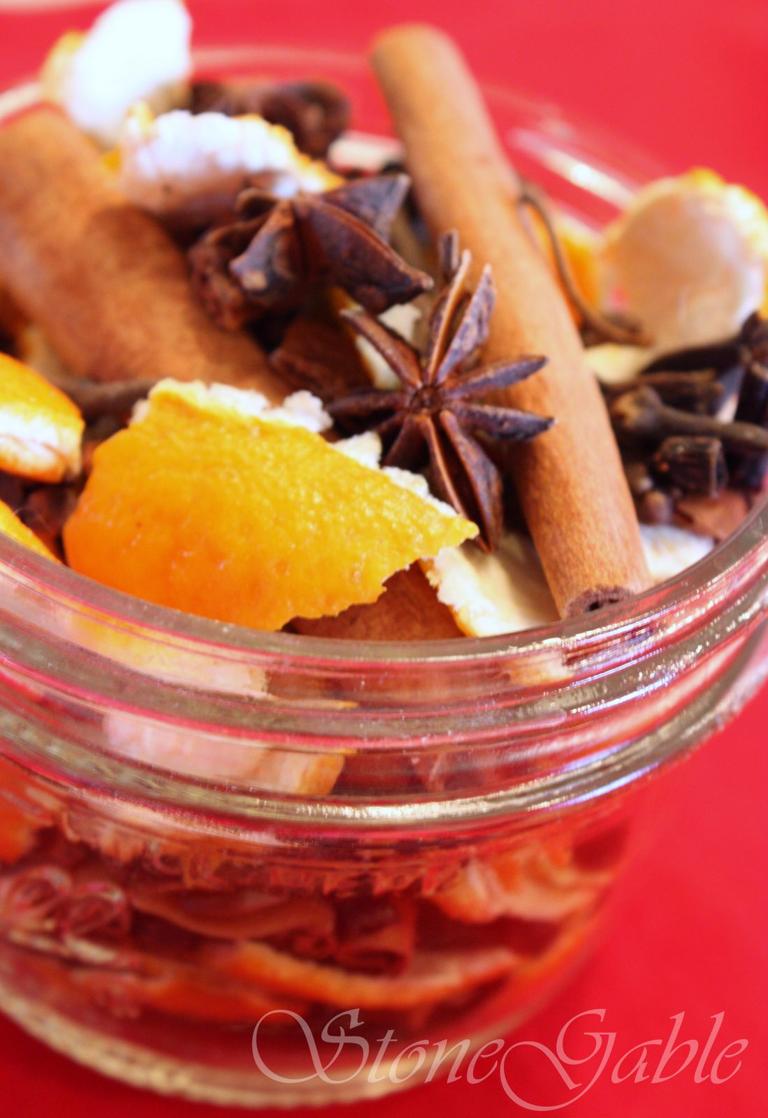 StoneGable Simmering Christmas Potpourri