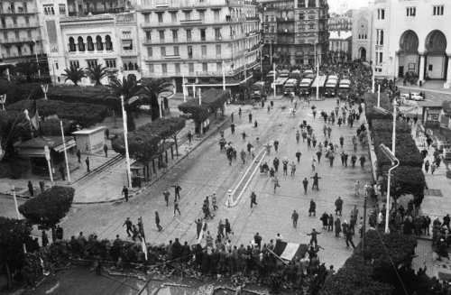 [مظاهرات+11+ديسمبر+1960-03.jpg]