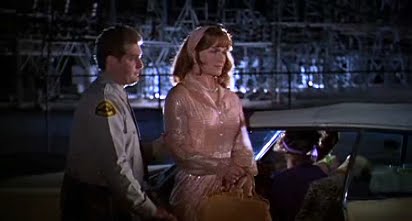 [04+PROBLEMAS+CON+SHERIFF+DOLLARD.BMP]