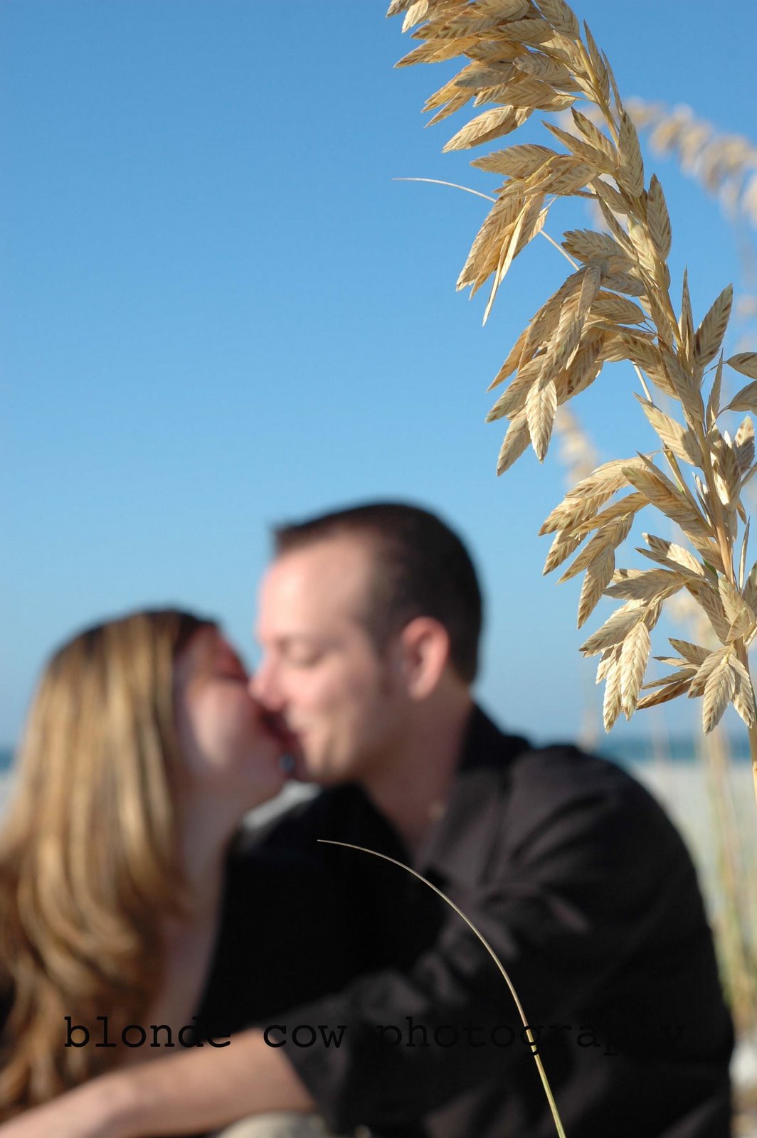 [Meghan&Chad0200+copy.jpg]