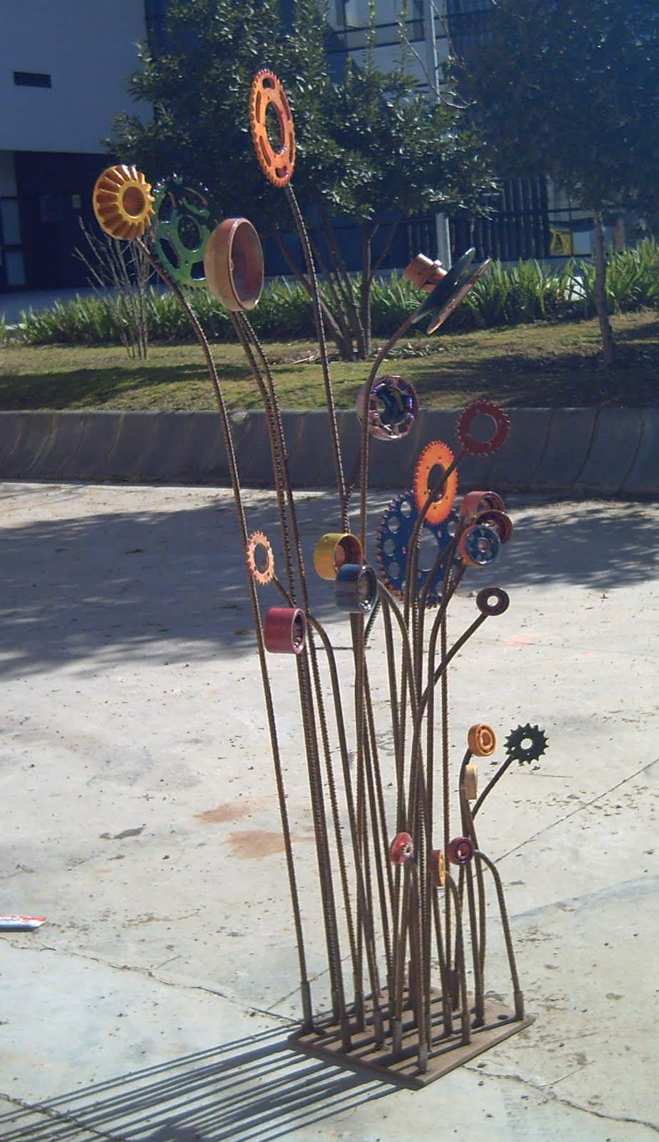 Bárbara Díaz Navarro Jardín Mecánico/Mechanical Garden