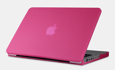 a pink MacBook case: the