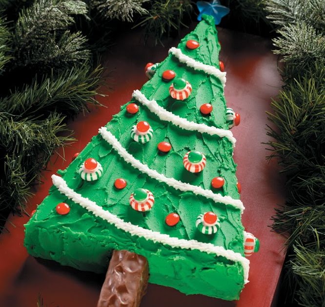 a piece of cake . . . Christmas Tree Cake