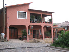 Guacamaya Spanish School