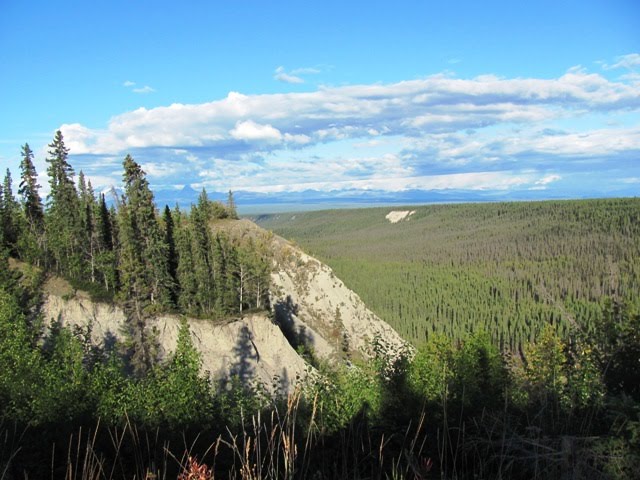 Life at Latitude 64.8 Biking the Klutina Lake Road
