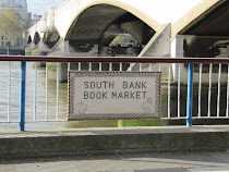 CENTRAL LONDON - South Bank Book Market