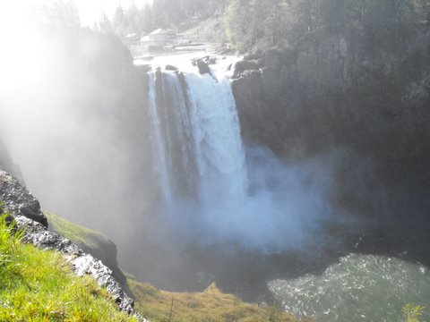 DAVE'S PIC OF SNOQUALMIE FALLS
