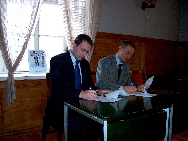 [IM014427.JPG]