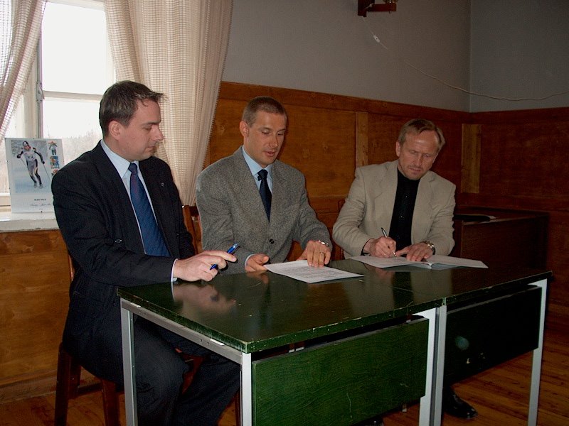 [IM014428.JPG]