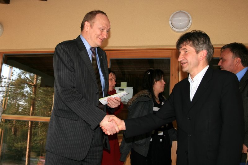 [IMG_2274.JPG]