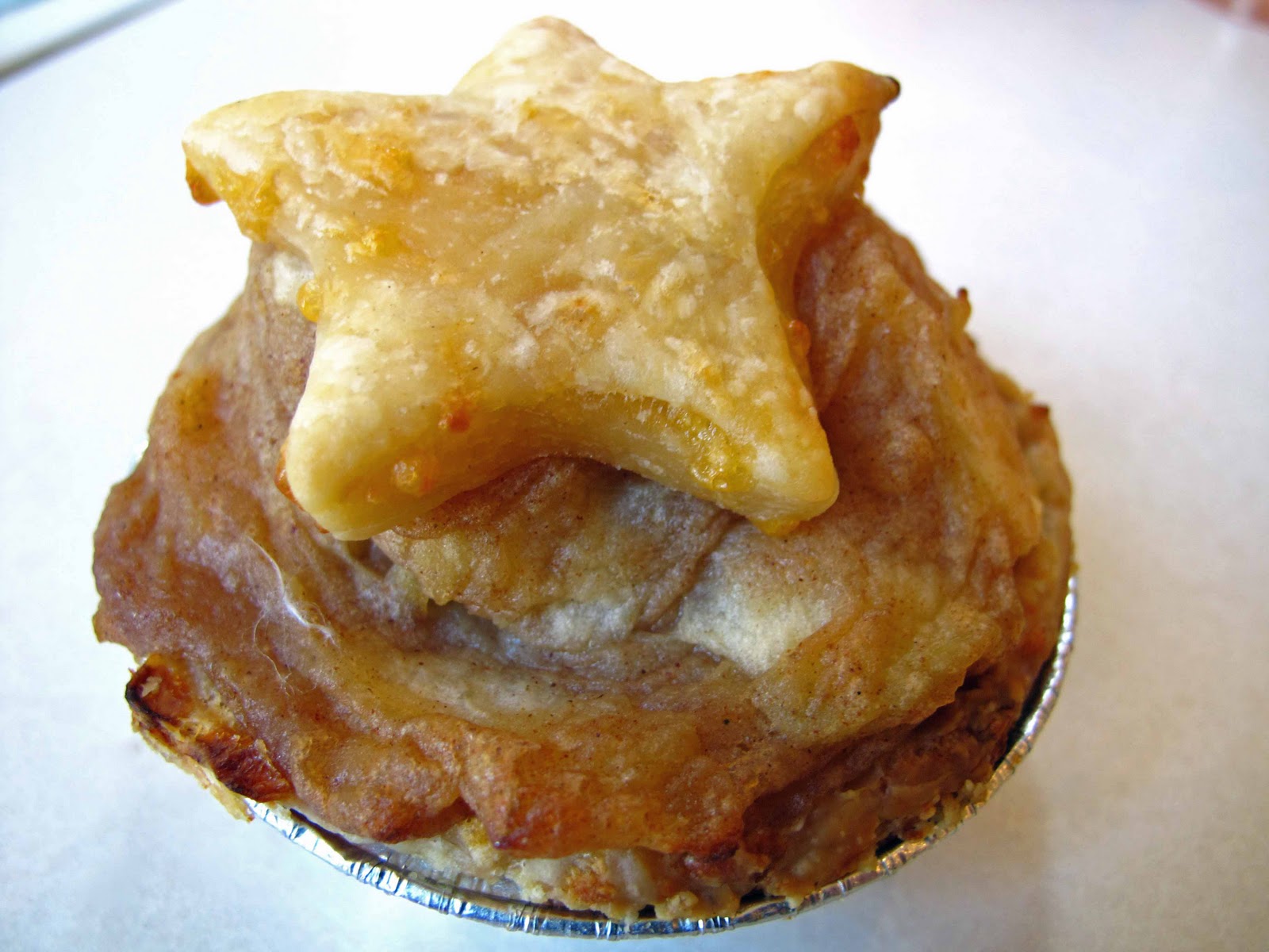 Amuse * Bouche A li'l bit o' chicken fry Hill Country Chicken vs. Pies 'n' Thighs