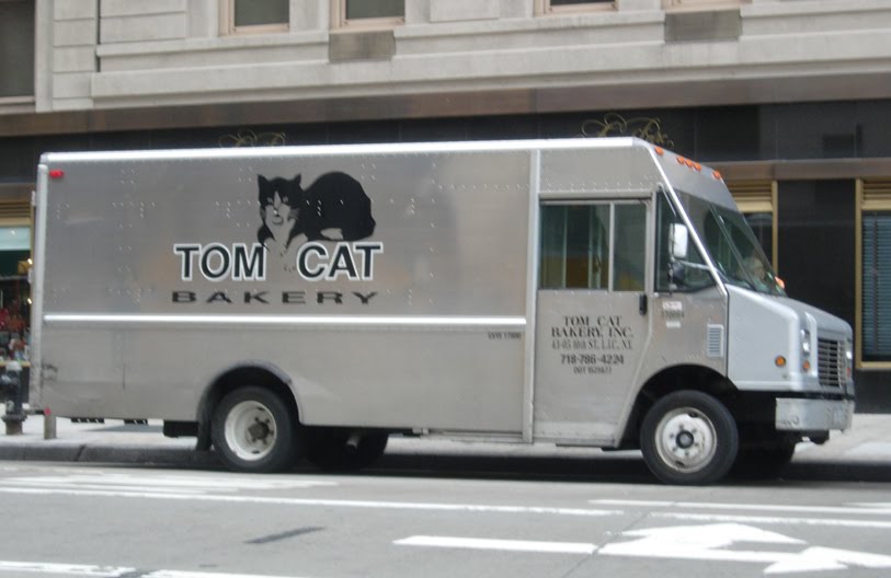 Tom Cat Logo