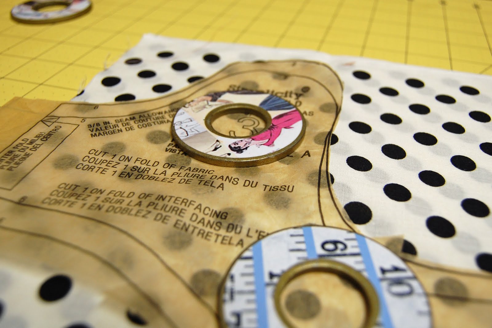 Pin and Paper Pattern Weights