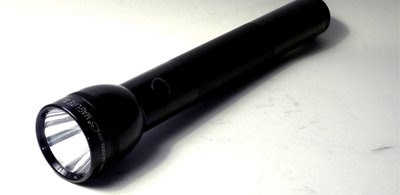 'American Class: 3D MagLite' by mr.smashy on flickr.com