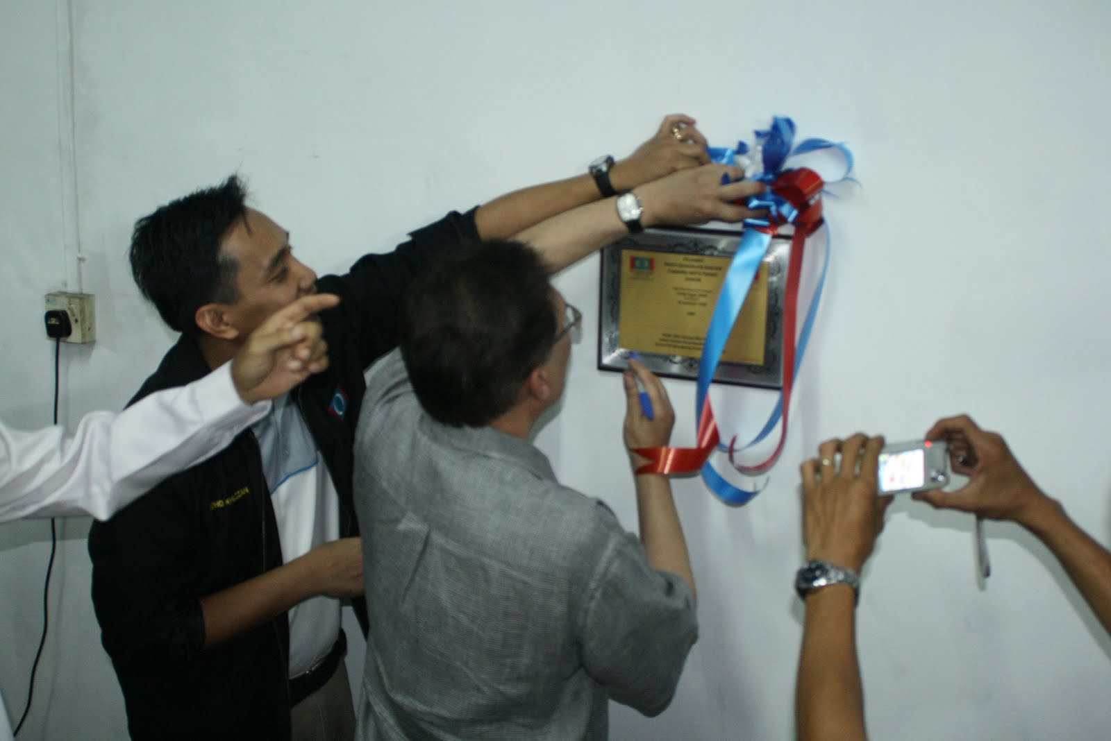 [IMG_7654.JPG]