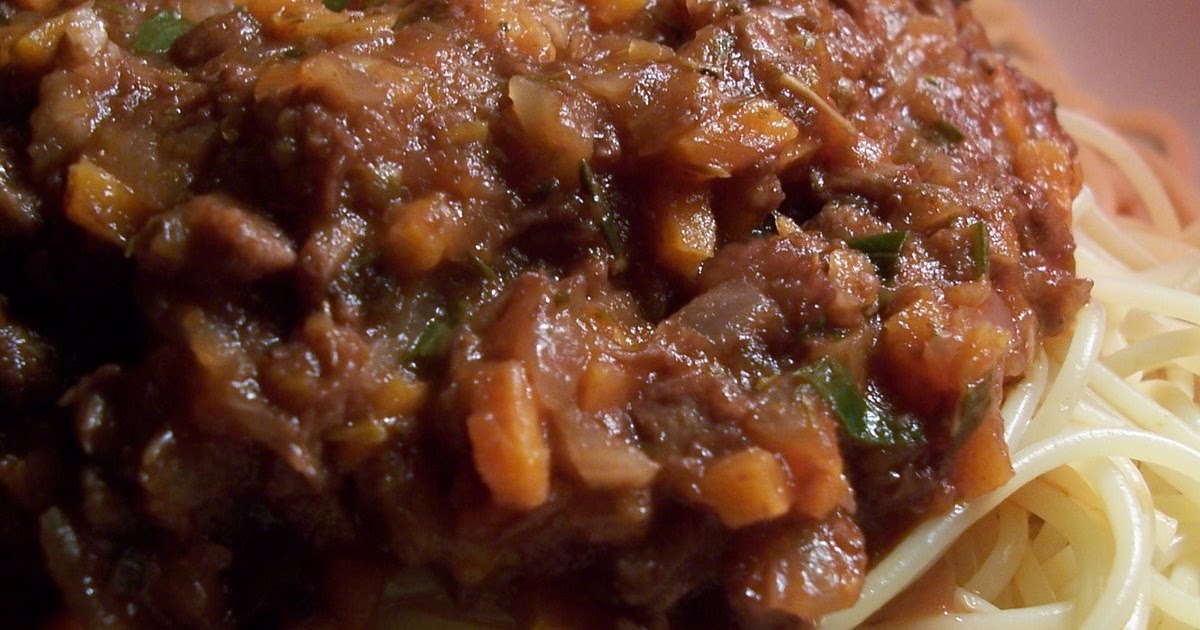 Yeah, That "Vegan" Shit Vegan Bolognese Sauce with Red Wine