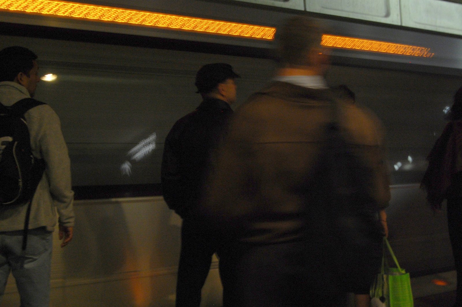 [slow+shutter+speed+3.jpg]