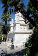 GÉNOVA 103 MONUMENTO A COLÓN