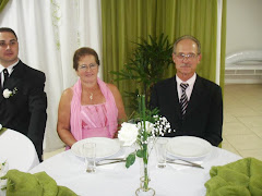 NILDA E LAURINDO, no casamento do filho JEFERSON RAUL (à esqu.)