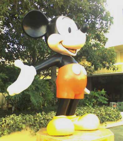 [081016-MIckey-Mouse.jpg]