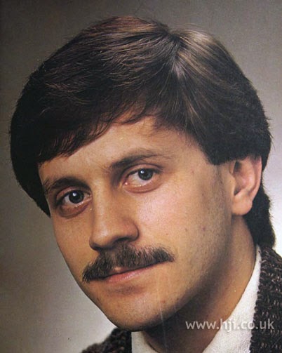 [1979-men-moustache.jpg]