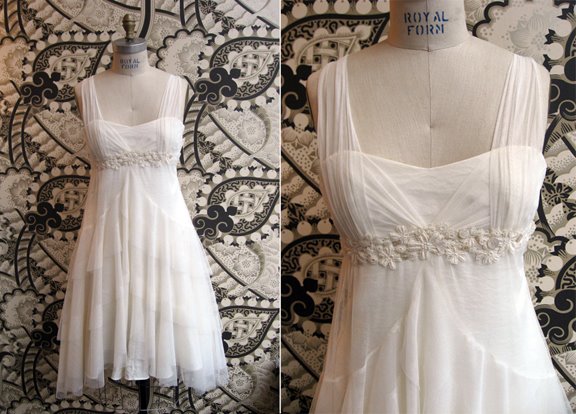 [ghostdress.jpg]
