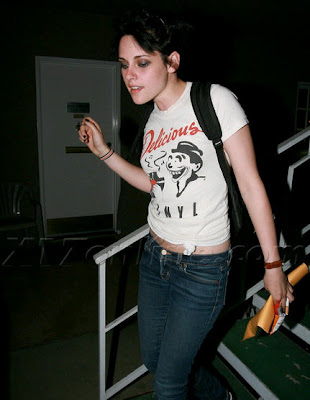 Kristen Stewart has cut her hair and colored it for her new movie called