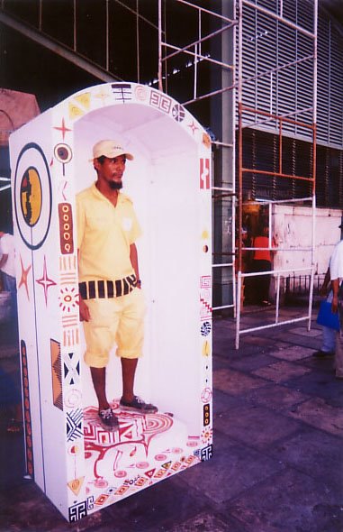 [O+Nicho_SPA+das+Artes+2004_Grupo+Totem.jpg]