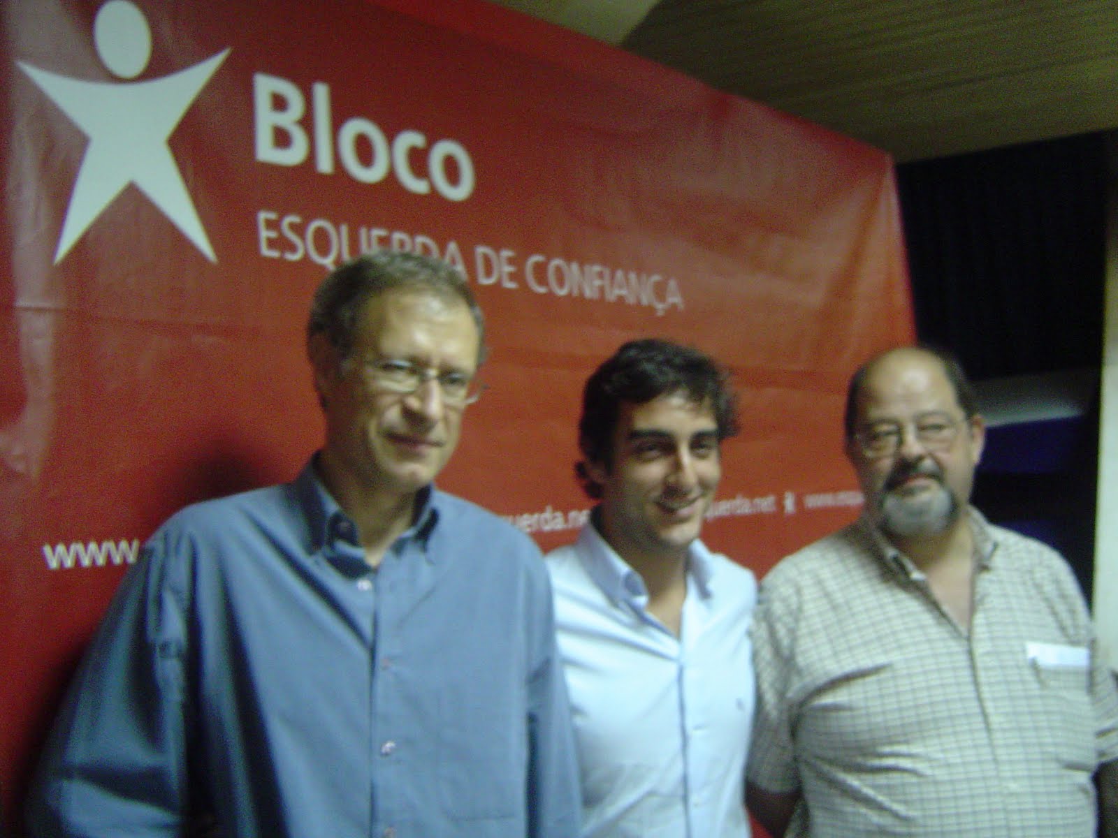 [Bloco+apresenta+programa+(2).JPG]