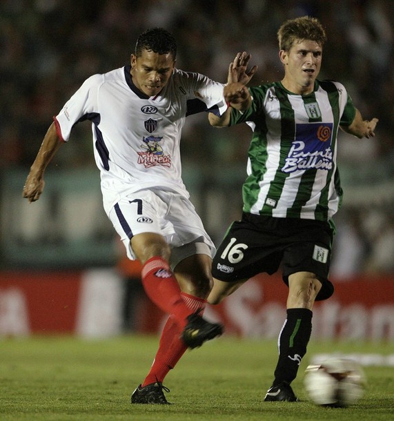 Racing Club of Montevideo, Uruguay home kit for 2010.