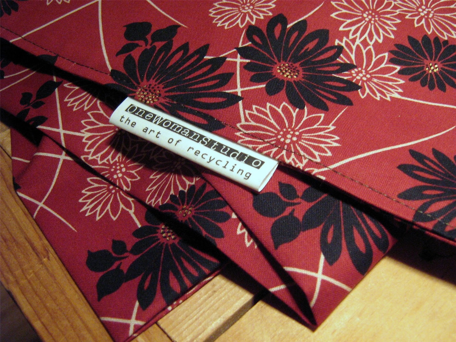 onewomanstudio DIY labels