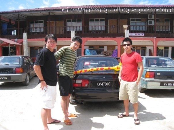 [lunapic_126183130190804_23.jpg]