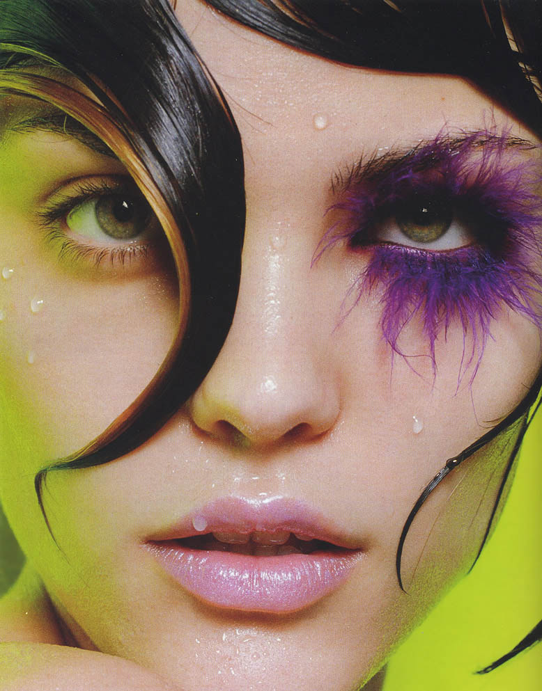 [Purple+Feathered+Eyelashes.jpg]