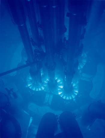 [Nuclear+Reactor.bmp]