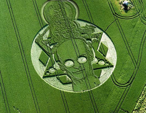 Kia Seen OnCool crop 'art' circles from around the world www.coolpicturegallery.us