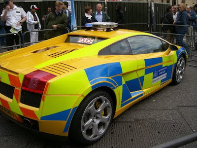 Cool Police Cars from around the World