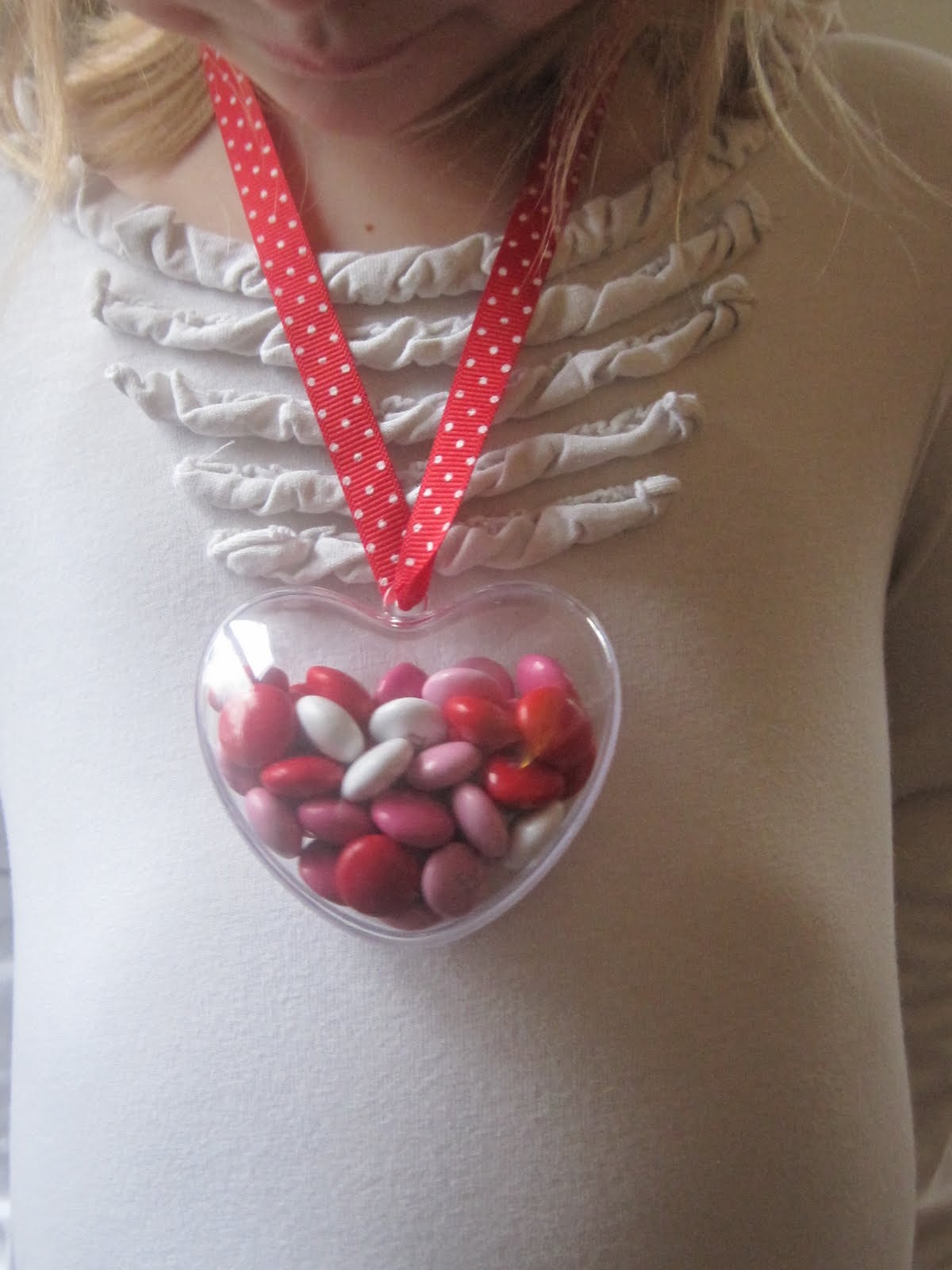 les petits présents February 2011