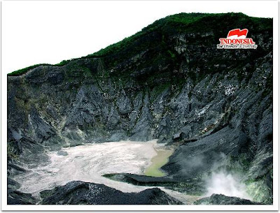 http://3.bp.blogspot.com/_gUVzDrwaeeM/SRVCp6BA2YI/AAAAAAAAALs/qfaneMEJbws/s400/Tangkuban_Perahu2.jpg