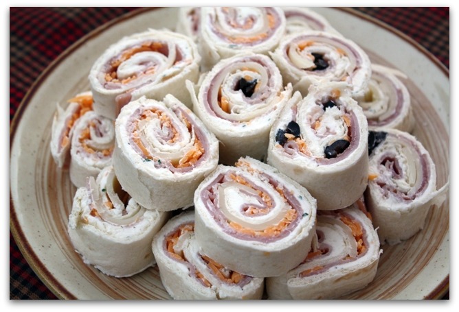 What is a recipe for cream cheese tortilla wrap appetizers?