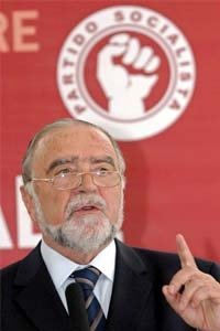 [manuel+alegre[1].JPG]