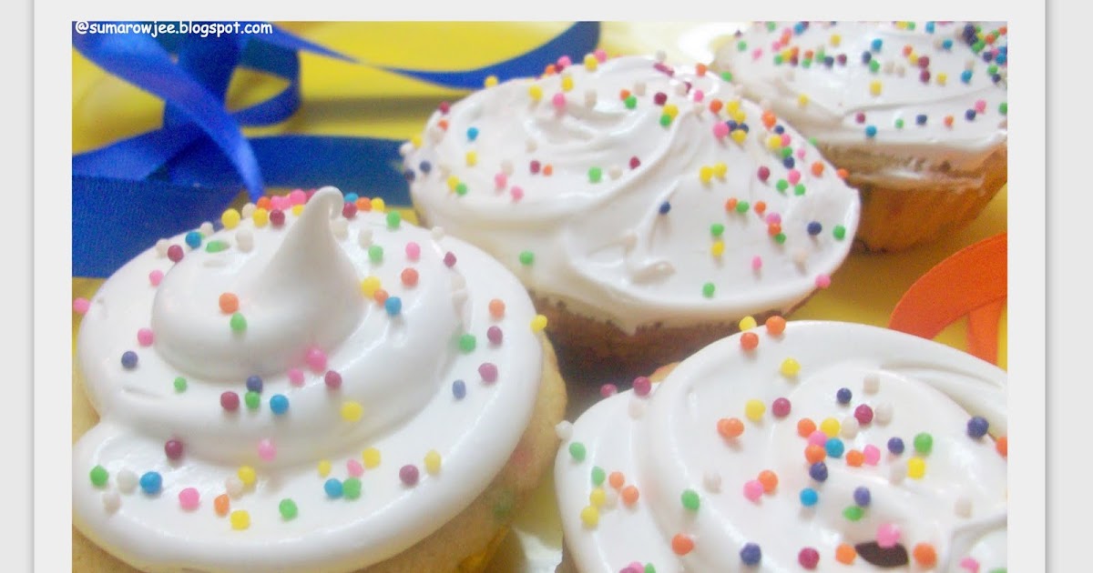 Cakes & More Confetti Cupcakes