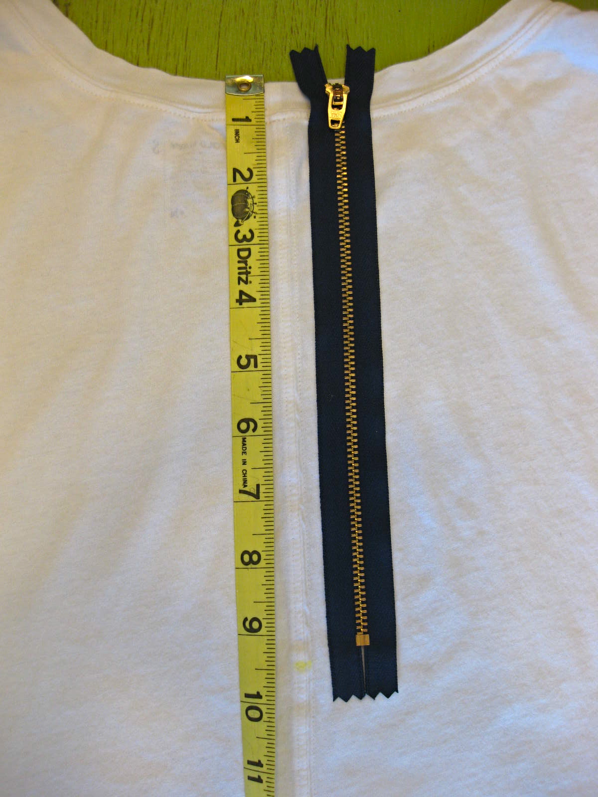 H is for Handmade Exposed Zipper Tutorial