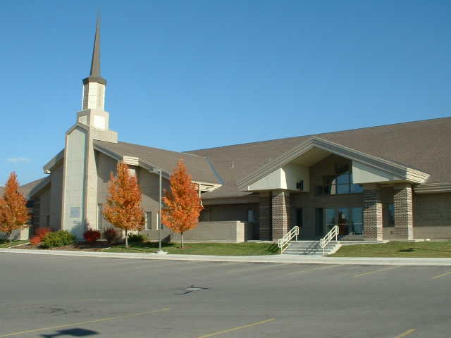 [LDS+Church+Meetinghouse.jpg]
