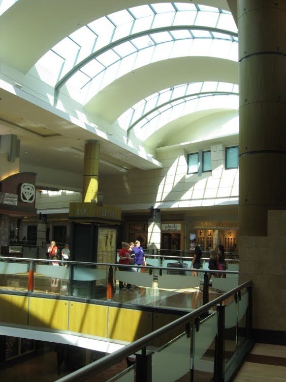 Totally Malls Westfield West County Center