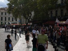 Non A la Corrida ! Non aux expériences sur les animaux ! Non à l'élevage industriel....