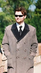 Generic Trenchcoat Man