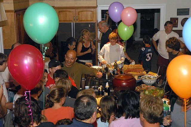 [315044095207_0_BG.jpg]